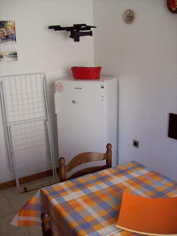 Apartment Degobbis โรวีน ภายนอก รูปภาพ